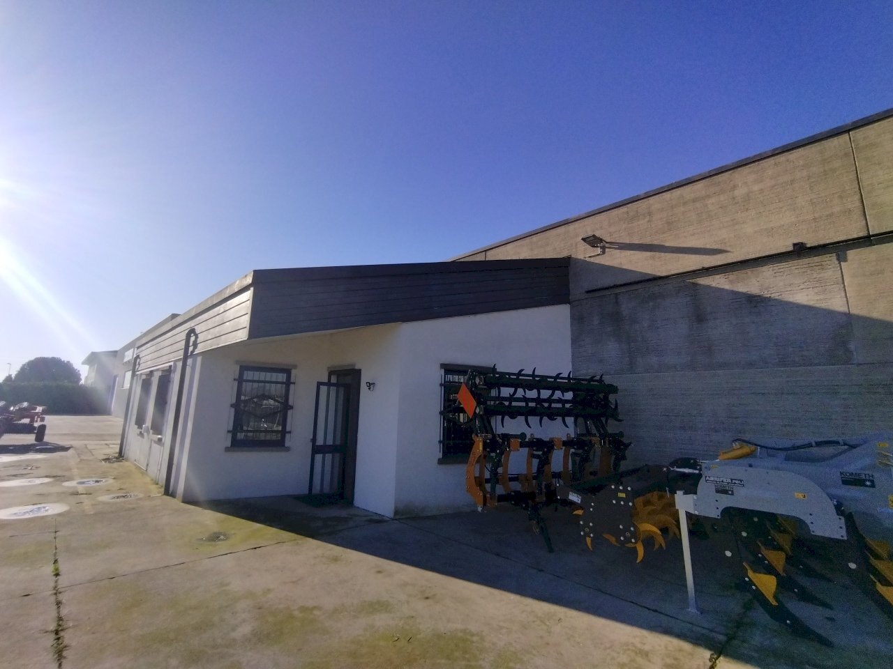 IMG_20241221_105020.jpg - Locale Commerciale Via Casellati 8, San Giovanni in Croce - foto 3