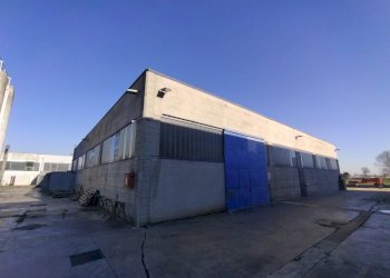 IMG_20241221_105145.jpg - Locale Commerciale Via Casellati 8, San Giovanni in Croce - foto 6