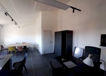 IMG_20241221_104705.jpg - Locale Commerciale Via Casellati 8, San Giovanni in Croce - foto 8