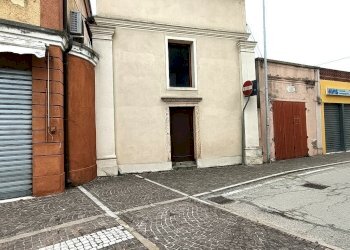 esterno - Magazzino Castelguglielmo - foto 1