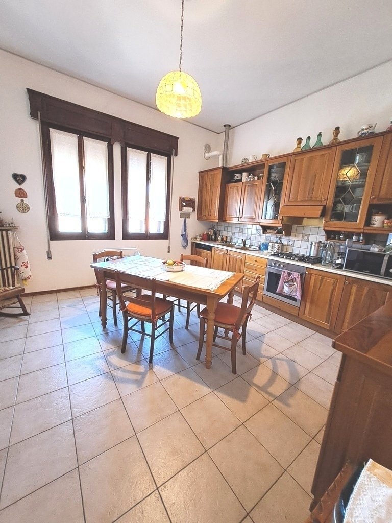 ingresso cucina.jpg - Independent house Adria - photo 3