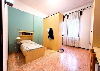 camera da letto matrimoniale.jpg - Casa indipendente Adria - foto 17