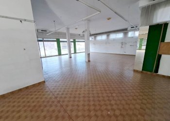 interno laterale - Locale Commerciale Rovigo - foto 13