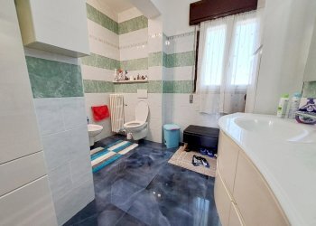 bagno piano primo.jpg - Villa Papozze - foto 16