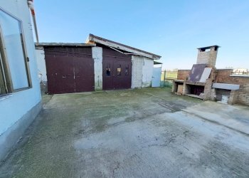 garage doppio e barbeque.jpg - Villa Papozze - foto 19