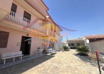 5914b844-c9a3-4d60-8e99-cdd1beaf25b6.jpg - Trilocale Via Moncenisio, Siracusa - foto 1