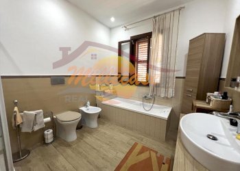 85b3120c-a8df-421b-8e57-26e06e77f81d.jpeg - Trilocale Via Moncenisio, Siracusa - foto 13