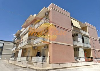 acc95ee3-9ed8-4fd1-945d-4b684605228c.jpeg - Quadrilocale Via Monte BIANCO, Siracusa - foto 14