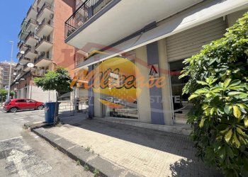 ab16604a-4f0c-413c-a69e-67fbdd0108b5.jpeg - Locale Commerciale VIALE TICA, Siracusa - foto 1