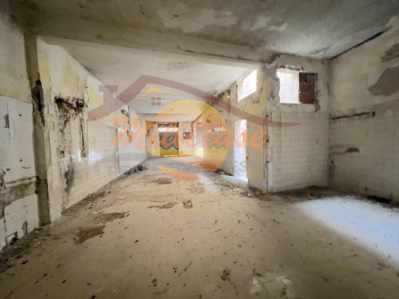 3aca41ed-2cee-47fb-b3d8-41474255e2cf.jpeg - Locale Commerciale VIA PIAVE, Siracusa - foto 2