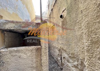 4aa93184-91c9-4b09-96a5-9662858b7d9c.jpeg - Locale Commerciale VIA PIAVE, Siracusa - foto 4