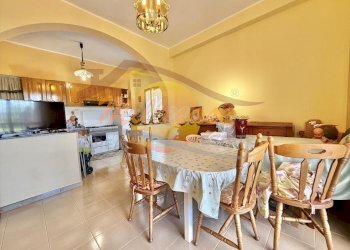 4af241f9-6b62-4e35-ab9b-3f741e7e08bb.jpeg - Villa Strada Ognina, Siracusa - foto 3