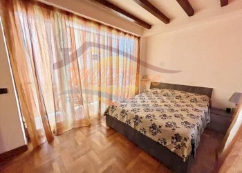 82067dee-9780-476d-8f78-8f4678093324.jpeg - Trilocale Viale Zecchino, Siracusa - foto 15