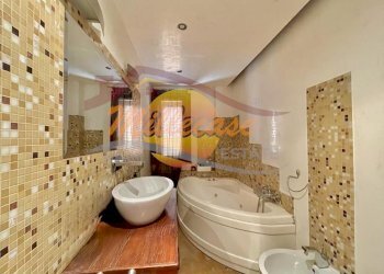 c2c5619f-fce3-4853-8121-320cc5a086b7.jpeg - Trilocale Viale Zecchino, Siracusa - foto 25