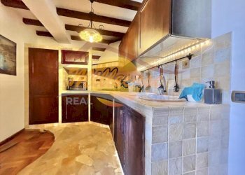 fc89bfde-9e0b-4373-976e-b565292ff984.jpeg - Trilocale Viale Zecchino, Siracusa - foto 30