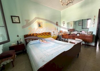 6f86f920-50a9-465d-8509-83d4c82ba2d5.jpeg - Quadrilocale Via Santi Amato, Siracusa - foto 5