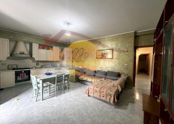 2c637b93-17d1-4333-b694-e167a7189fcb.jpg - Quadrilocale Via Siracusa, Siracusa - foto 3