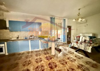 7b8a77d4-95ae-4b29-9b79-bf448387582f.jpeg - Villa Via Olindo Marinelli, Siracusa - foto 7