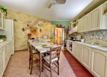 3beaaa04-6ed2-4804-8bcb-2049c75f3f21.jpeg - Appartamento Via Filisto, Siracusa - foto 4