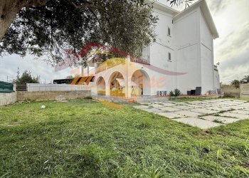 3f1d475f-1570-45e3-9aaa-7cb5374c5a64.jpeg - Four-room apartment VIA CAPO MURRO DI PORCO, Siracusa - photo 6