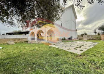 047ba498-8d63-426a-8dbf-0a315a9d1894.jpeg - Four-room apartment VIA CAPO MURRO DI PORCO, Siracusa - photo 12