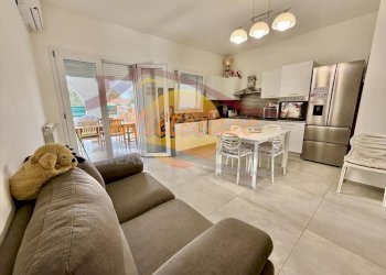 69a61b52-ebdc-464e-88c4-3f184510e5be.jpeg - Four-room apartment VIA CAPO MURRO DI PORCO, Siracusa - photo 14
