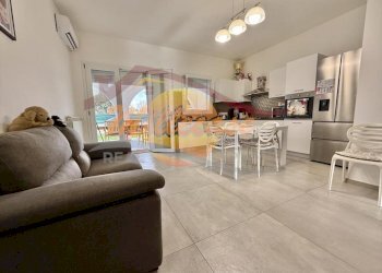 d2bcf1cb-0696-4114-9484-f7c56a1188b1.jpeg - Four-room apartment VIA CAPO MURRO DI PORCO, Siracusa - photo 23