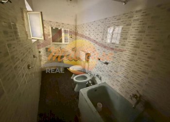 95b538e6-37ff-4c70-8465-7bfd6068f281.jpeg - Three-room apartment Via IPPOLITO NIEVO, Siracusa - photo 9