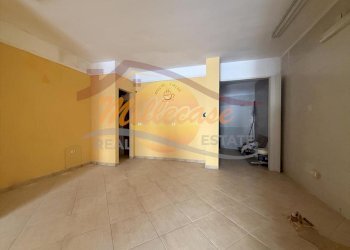 50efdfab-3578-4d6d-bfe3-49a34951a09e.jpeg - Locale Commerciale VIA EPICARMO, Siracusa - foto 5