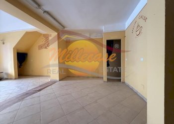 6712e266-2641-405b-be18-680a43454981.jpeg - Locale Commerciale VIA EPICARMO, Siracusa - foto 9