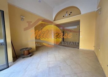 ba46b9f6-9d15-4ba5-a1b6-7125449f8fcd.jpeg - Locale Commerciale VIA EPICARMO, Siracusa - foto 15