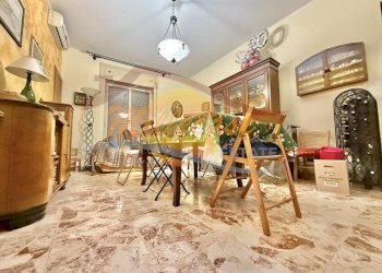 cddc8fb4-2df8-476c-9945-5347d407fe94.jpeg - Apartment Viale Santa Panagia, Siracusa - photo 21