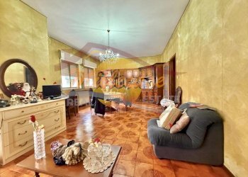 89893c6c-cb36-45ac-a2e1-304d49fbbbb3.jpeg - Appartamento VIALE ZECCHINO, Siracusa - foto 10