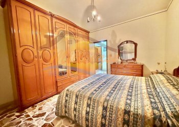 5c4286e0-8d46-4f3b-bd96-7654d7f73fba.jpeg - Apartment VIA FILISTO, Siracusa - photo 4