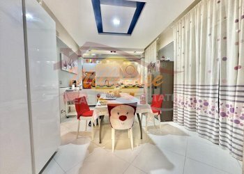 7fb4c9cf-c6fd-4780-8e22-89aa0c68368f.jpeg - Four-room apartment Via dell'Arsenale, Siracusa - photo 8