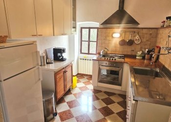 20250414_121949.jpg - Porzione di casa Via Ruvoa 4, San Bartolomeo al Mare - foto 12