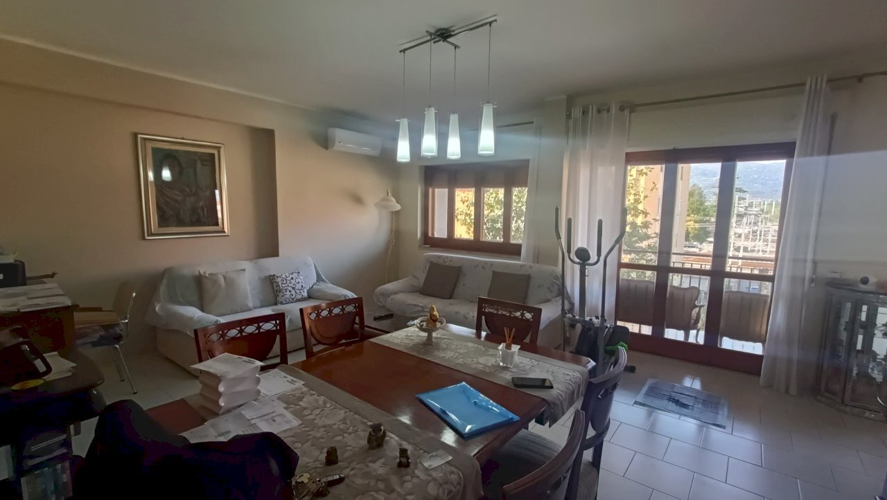 IMG20250428171629.jpg - Appartamento Via del Mare 65/b, Lamezia Terme - foto 2