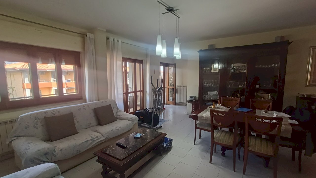 IMG20250428171644.jpg - Appartamento Via del Mare 65/b, Lamezia Terme - foto 3