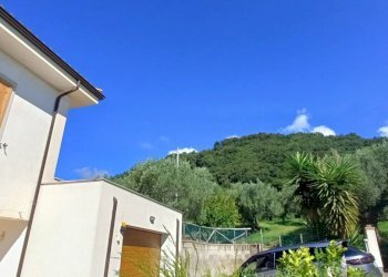 IMG20240921105558.jpg - Villa SP79, Feroleto Antico - foto 8