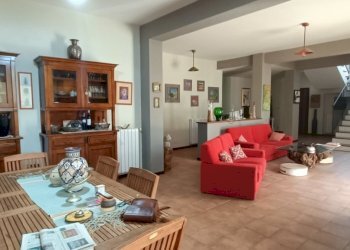 IMG20240921105235.jpg - Villa SP79, Feroleto Antico - foto 24