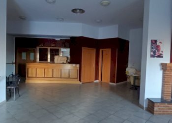 IMG20241221152011.jpg - Ristorante Via Variante Cerrisi, Decollatura - foto 6