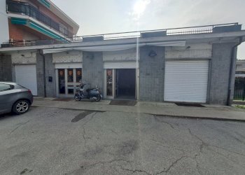 20250612_091744.jpg - Locale Commerciale VIA GARIBALDI 2, Alpignano - foto 1