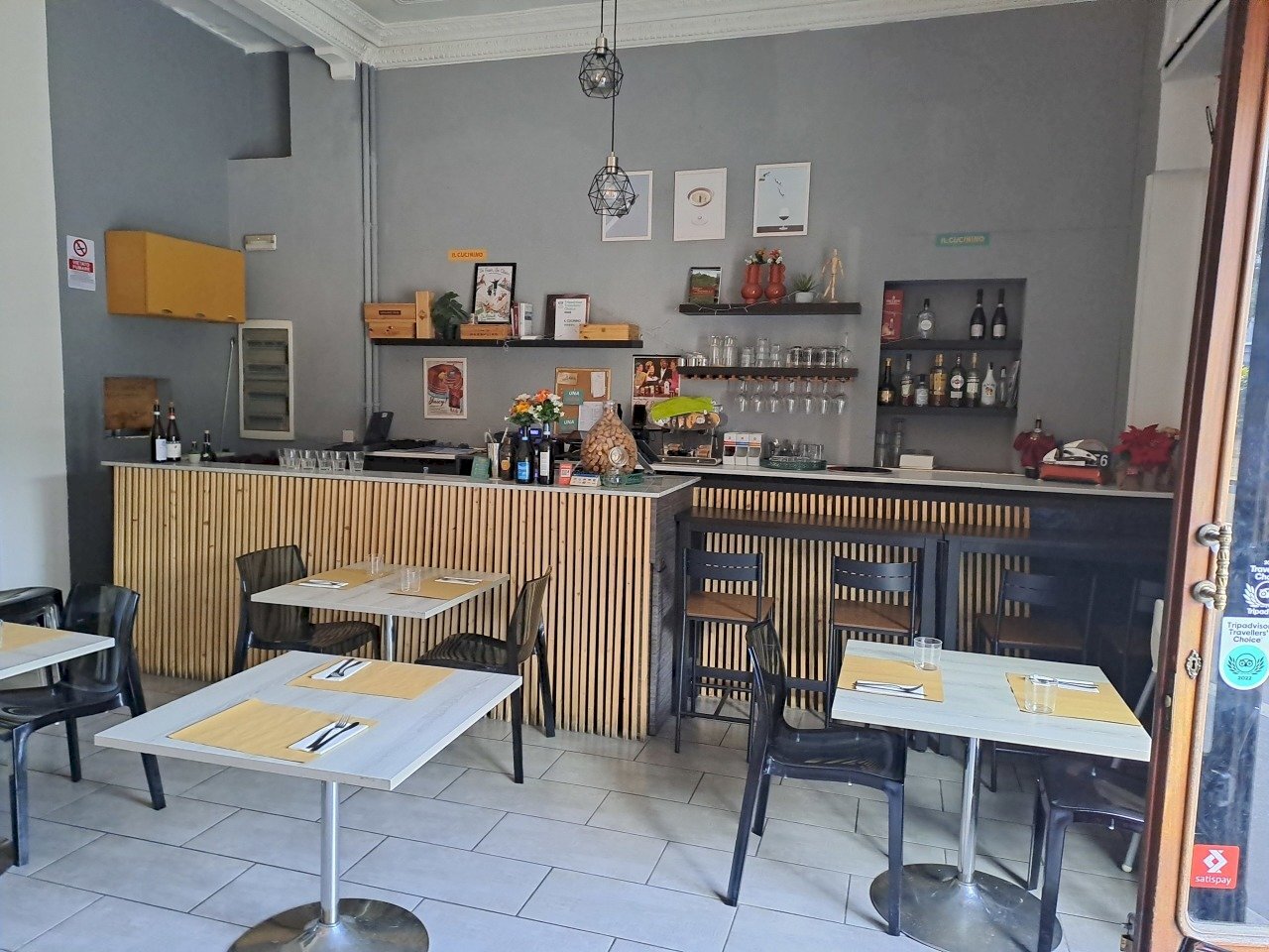 20250611_191005.jpg - Commercial Premises VIA BRACCINI 64, Torino - photo 1