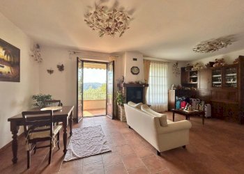 6300a95e-57d7-449a-b5e4-ac38198a8021.jpg - Villa Sarzana - photo 19