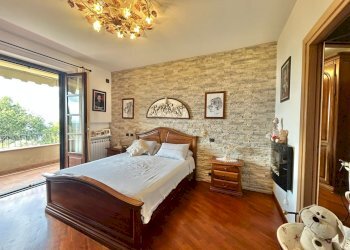 4c27d6cc-693f-4d15-a38b-bfb57c4f06e6.jpg - Villa Sarzana - photo 24