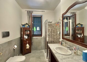 9847fae9-54de-4c2a-8c50-1fa8388abf72.jpg - Villa Sarzana - photo 27