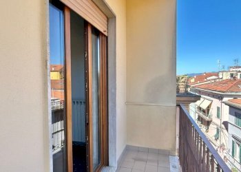c2b38730-5339-43dd-b9f9-85a85c527b88.jpg - Quadrilocale Sarzana - foto 1