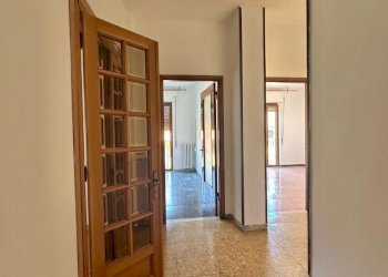 bf09a586-311e-4450-92ff-a27ec61de651.jpg - Quadrilocale Sarzana - foto 7