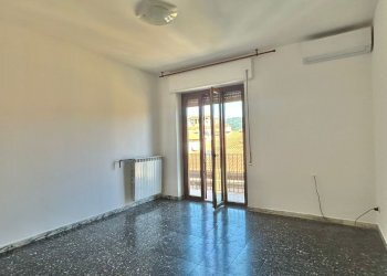 9ad8a40e-0cc6-44cd-abdc-438602b6995a.jpg - Quadrilocale Sarzana - foto 10