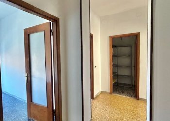 fa45413f-82a2-4e5a-b4d2-ce81fa993ad8.jpg - Quadrilocale Sarzana - foto 11